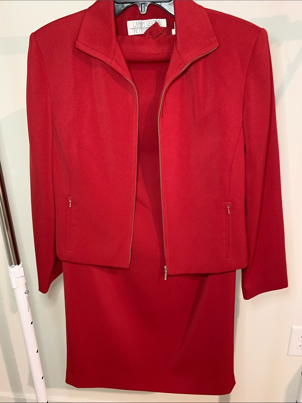 Larry Levine Bright Red Zip Jacket and Skirt Set SZ4P